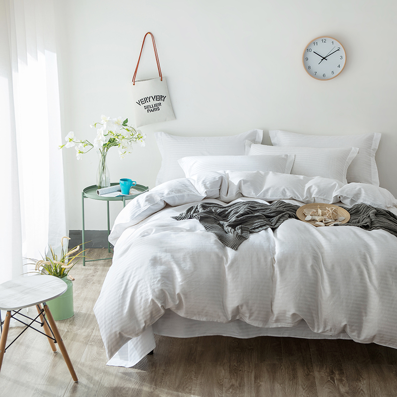 Рыжая кошка