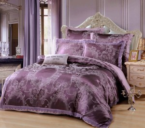 Комплект постельного белья из жаккарда с вышивкой