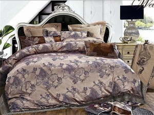 Элитное постельное белье из жаккарда с вышивкой