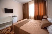Золотое 2024 цена номера в гостинице - Отель «АзовЛенд»