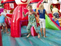 Песочное 2024 самое чистое море для отдыха с детьми - Отель «Азовский»