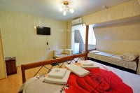Лазаревское цены на отдых в недорогих гостевых домах у моря - Отель «Форт Артур»