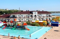 Золотое 2024 цены на жильё возле моря в частном отеле - Отель «АзовЛенд»