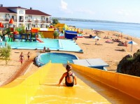 Золотое 2024 лучшие пляжи для отдыха с детьми - Отель «АзовЛенд»